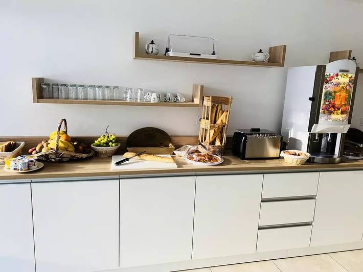 Studio pour 2 personnes, avec Piscine et Sauna dans les Alpes maritimes - 4