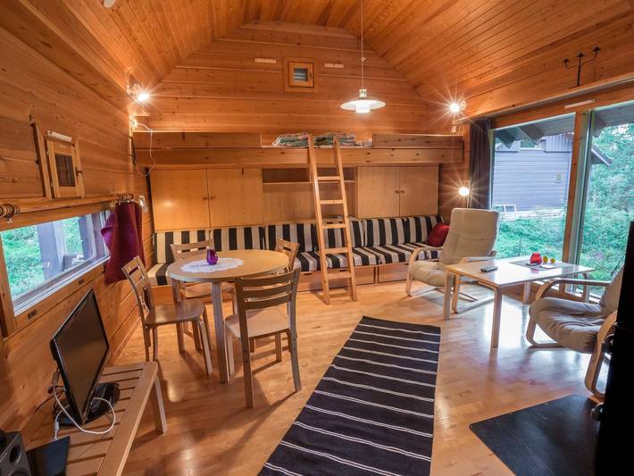 Neljä vuodenaikaa b6 in Ylläsjärvi, Lappland