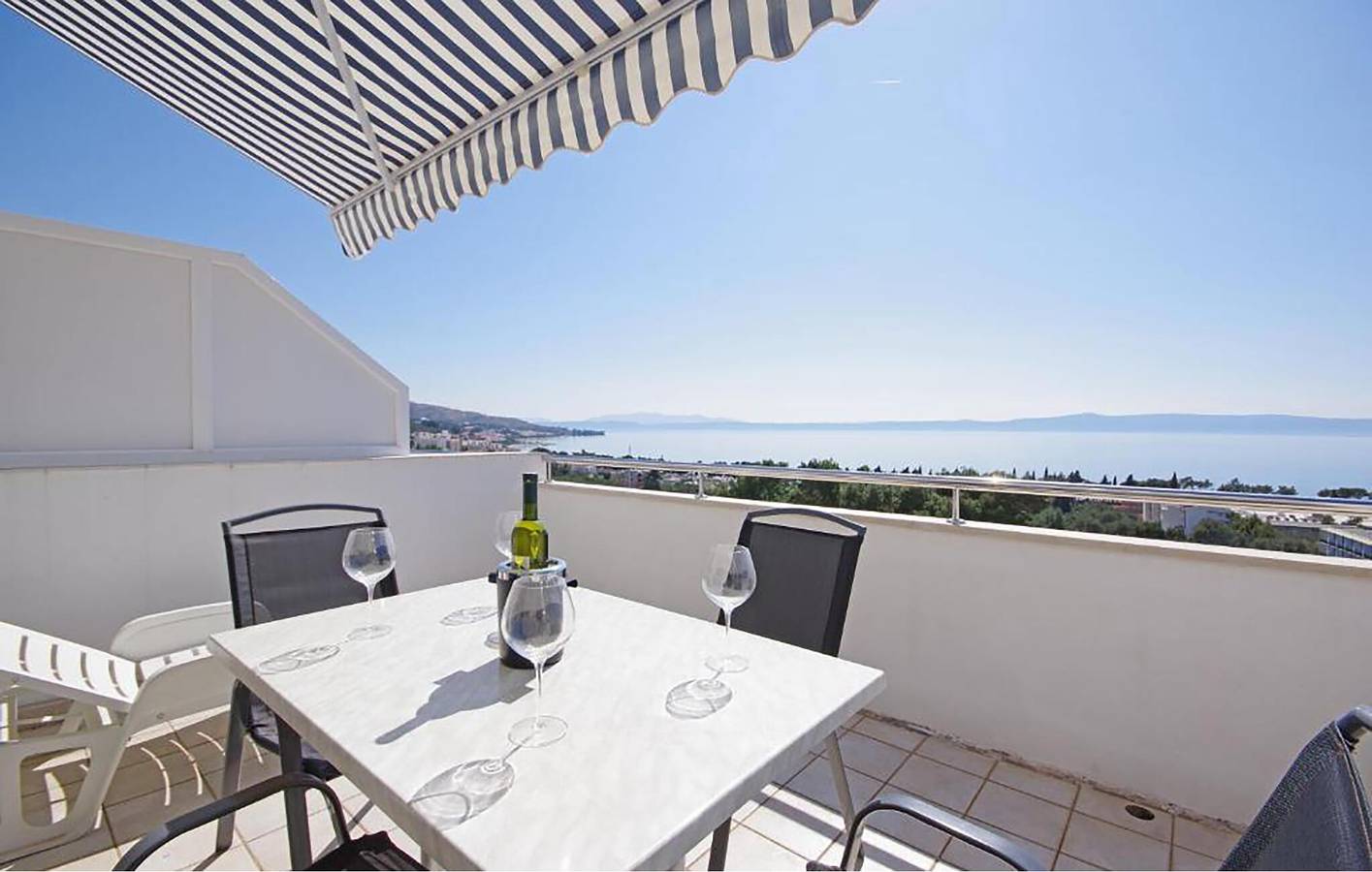 Ganze Ferienwohnung, Gemütliche Ferienwohnung in der Nähe des FKK-Strandes Nugal mit Terrasse und WLAN in Tucepi, Makarska Riviera