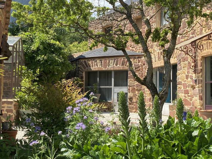 Chambre d’hôte pour 3 personnes, avec jardin