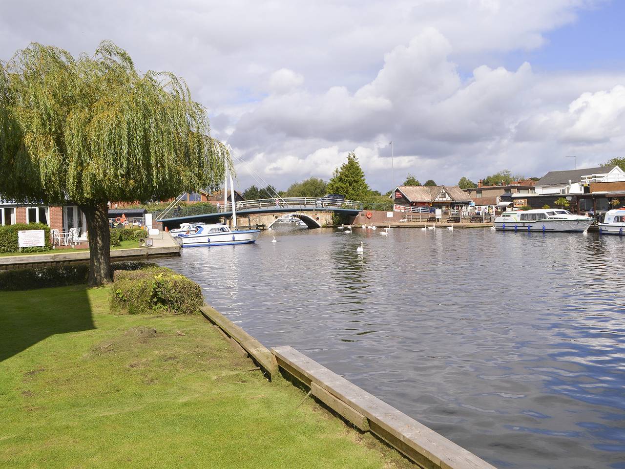 Puffin Cottage in Wroxham, The Broads
