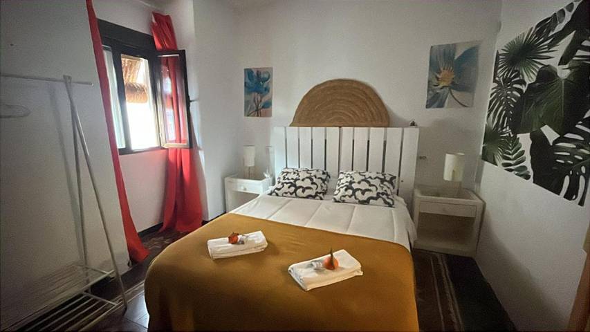 Gîte pour 2 personnes, avec Balcon ainsi que Terrasse et Vue à Baena - 4