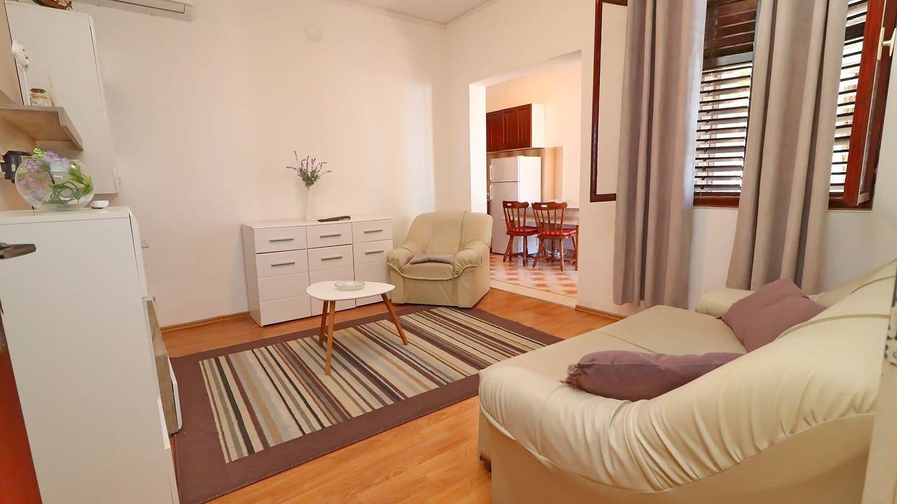 Apartamento vacacional entero, Ferienwohnung für 8 Personen (88 m²) in Smokvica in Blato, Korcula