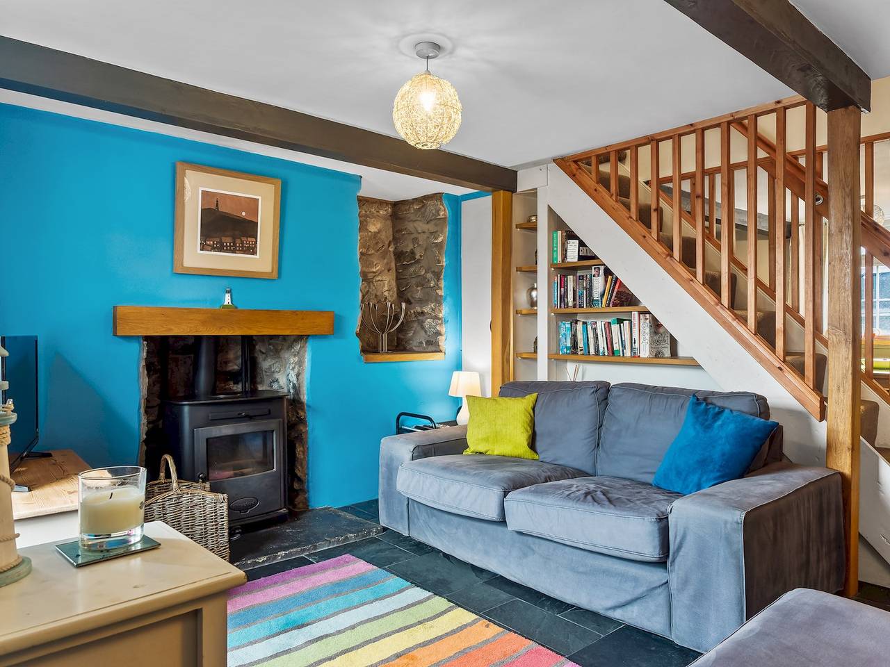 Quaint Cottage Retreat in Charming Ulverston - Pass the Keys in Lake District