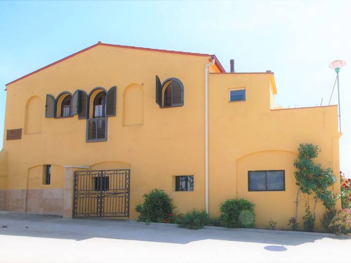 Casa rural para 12 personas, con Terraza en Garrigás