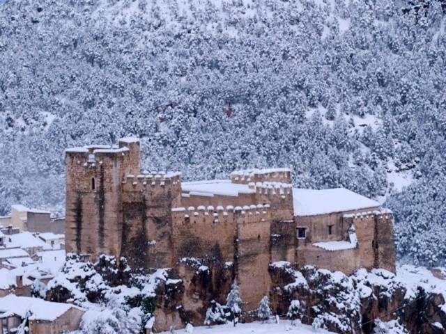 Casa rural para 6 personas, con terraza y vistas en Yeste - 3