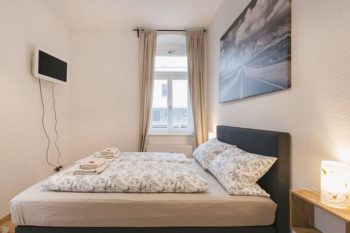 Ferienwohnung für 4 Personen, mit Balkon in Pieschen-Nord/Trachenberge - 2