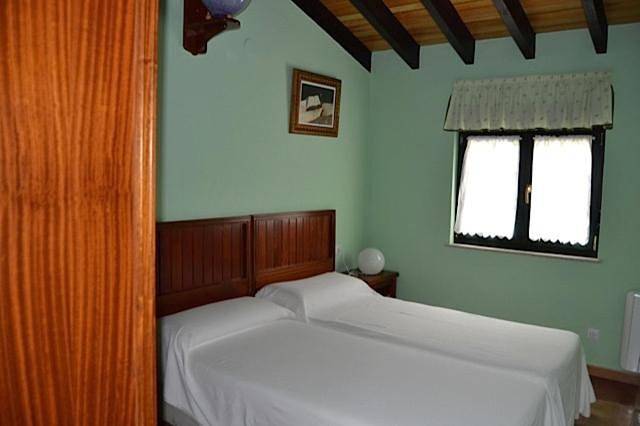 Casa rural con piscina para 6 personas, con piscina además de jardín y vistas en Eo-Navia - 3