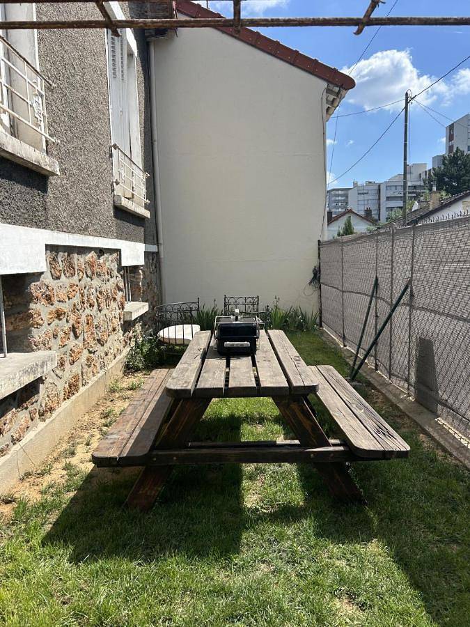 Apartamento de vacaciones para 2 personas, con jardín y vistas - 1