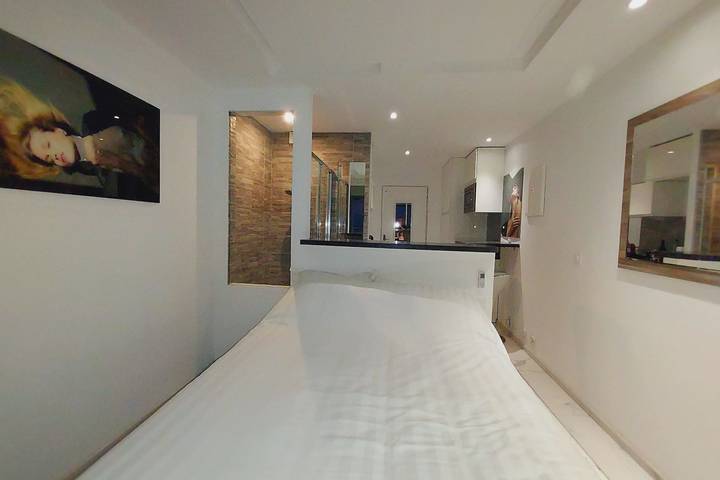 Gîte pour 2 personnes, avec terrasse dans Cap d'Agde naturiste - 4