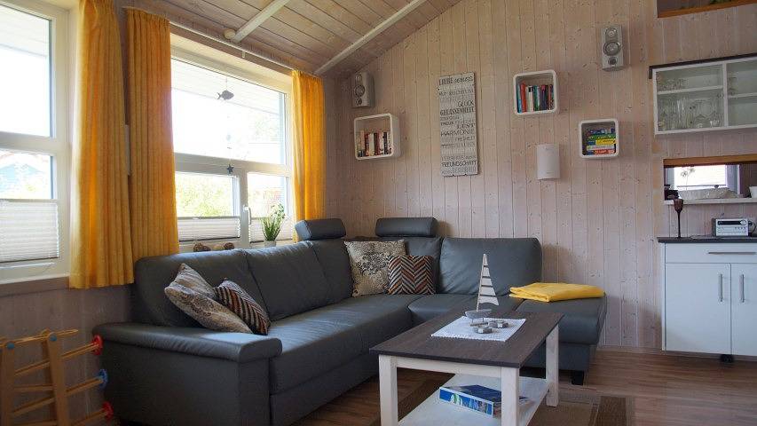 Kinderfreundliches Ferienhaus f?r 6 Personen mit Sauna, Whirlpool und Kaminofen in Otterndorf in Otterndorf, Cuxland