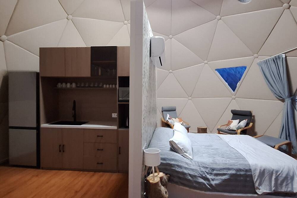 Dome in the middle of nature with jacuzzi in Igorre, Biscaglia