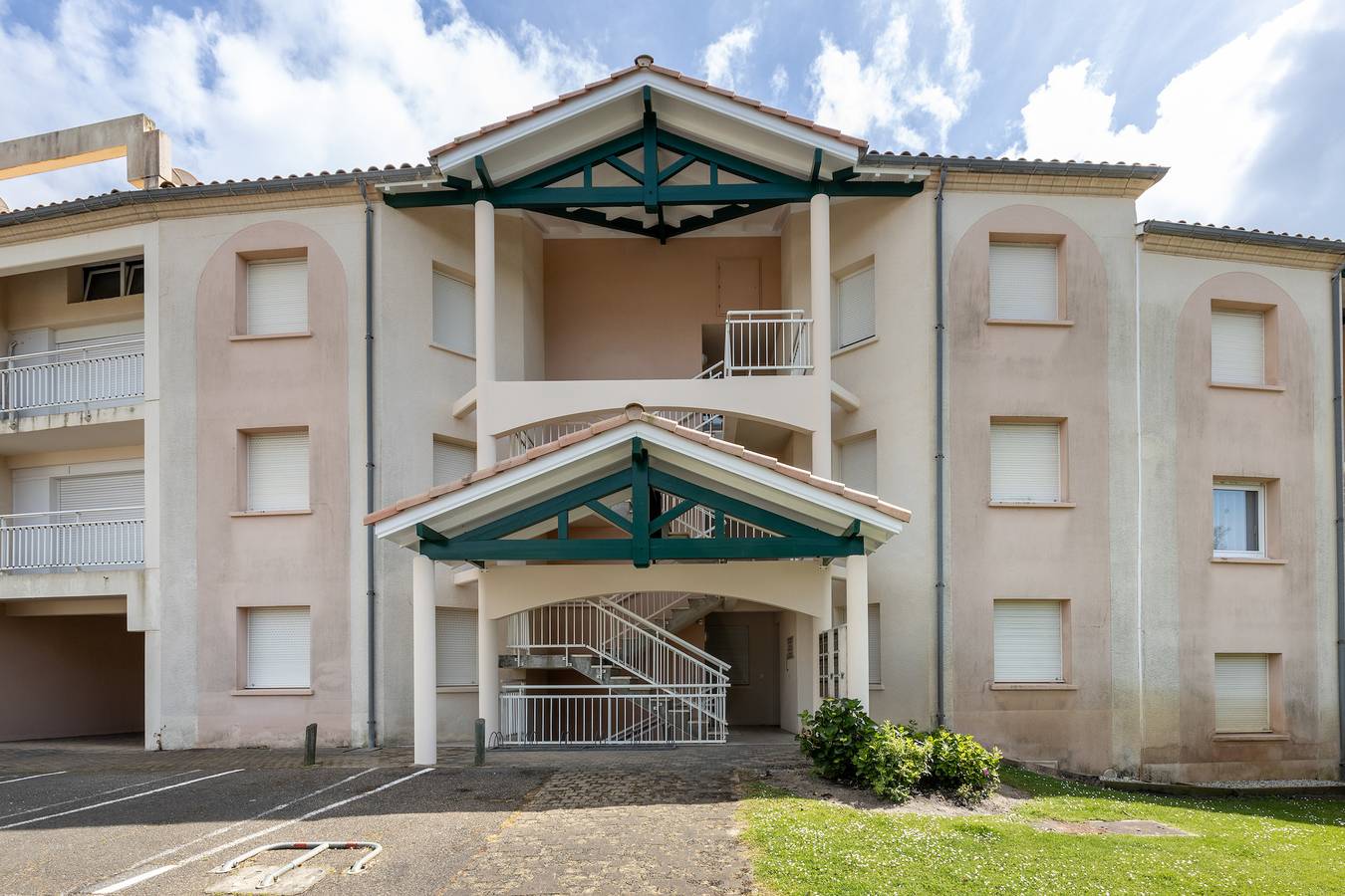 Geheel appartement, T3 Golf Appartement met zwembad, terras en tuin in Moliets-Plage, Moliets-et-Maâ