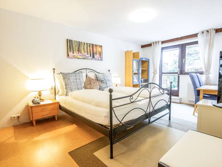 Ferienwohnung für 2 Personen, mit Garten und Terrasse in Innsbruck und Umgebung - 4