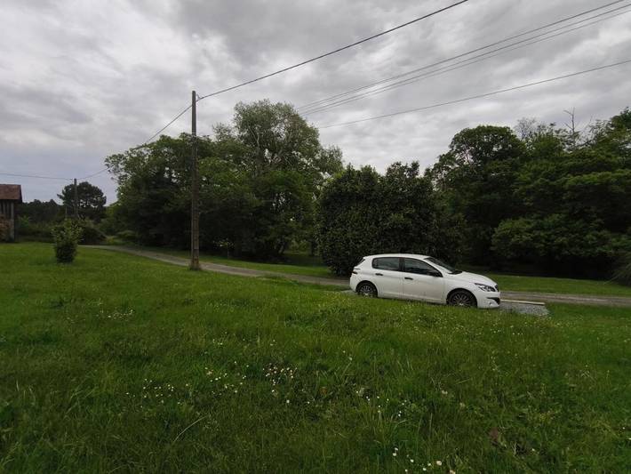 Gîte pour 4 personnes, avec piscine ainsi que terrasse et jardin à Saint-Jean-d'Eyraud - 2