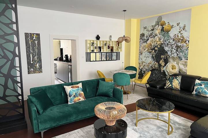 Ferienwohnung für 4 Personen, mit Balkon und Whirlpool - 1