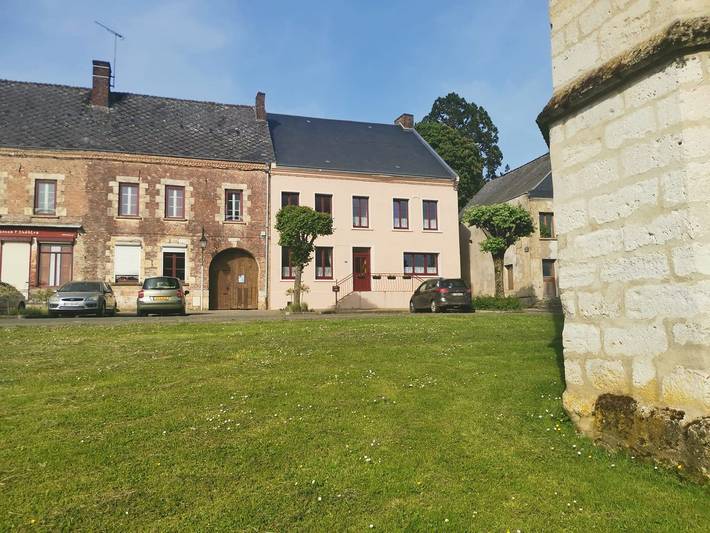 Cottage pour 4 personnes dans Aubenton