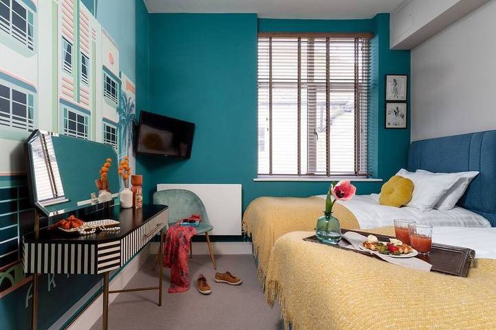 Entire apartment, Cathedral Yard in Exeter, Devon
