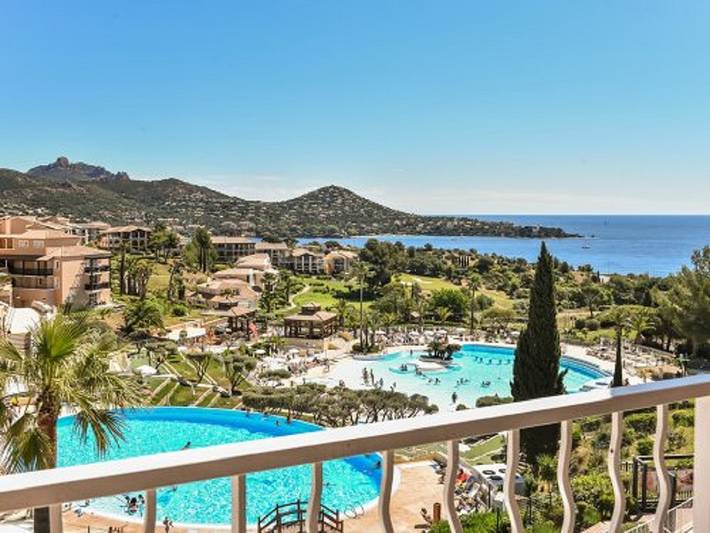 Hôtel pour 3 personnes, avec Piscine à Saint-Raphaël