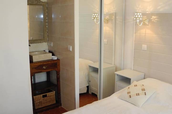 Ganze Wohnung, Apartment Altstadt 200 m von den Stränden entfernt, Innenstadt, sehr ruhig in Cannes, Mittelmeerküste (Frankreich)