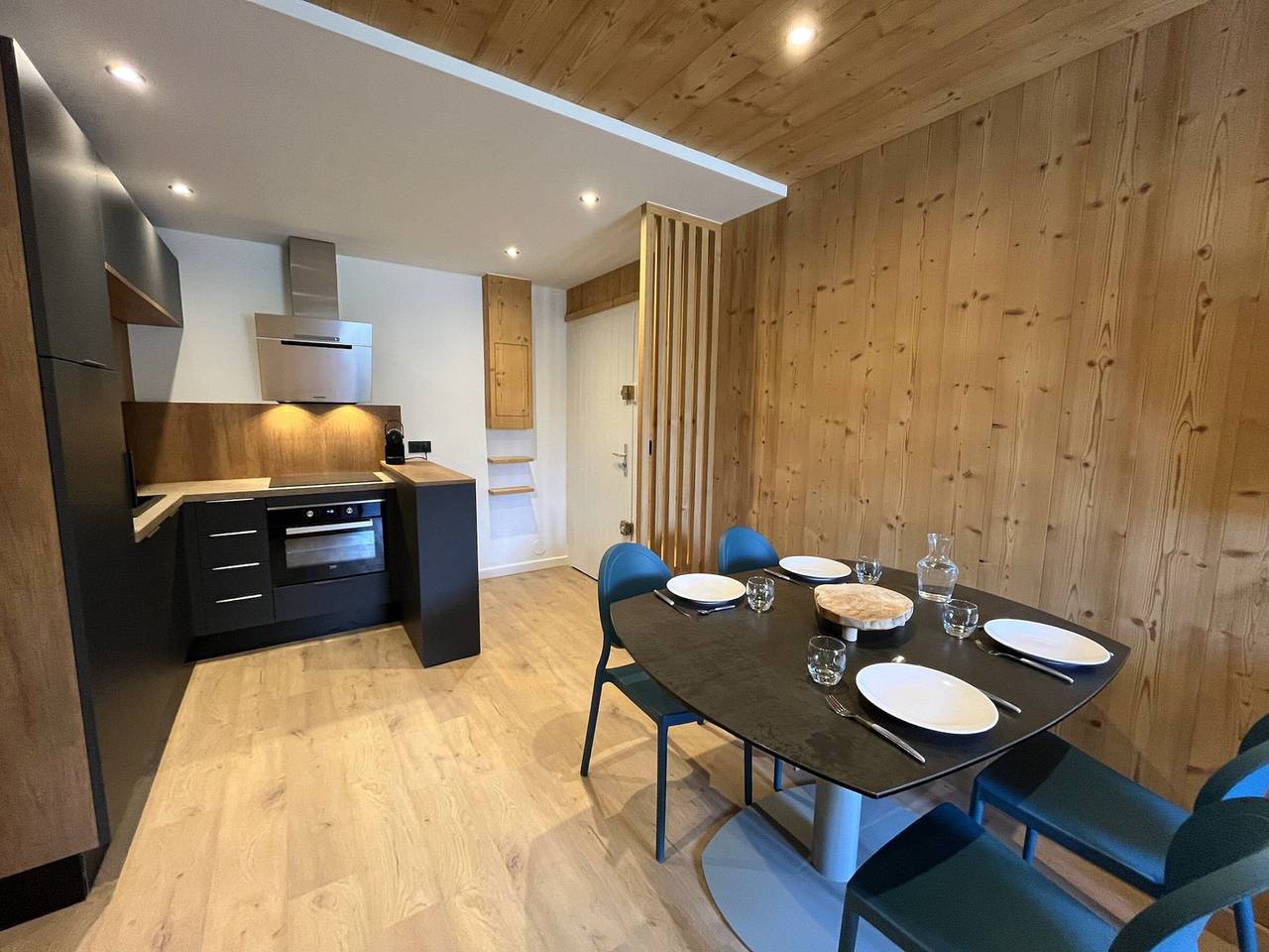 Apartamento entero, Apartamento renovado y confortable, ideal para familia de 4 in Les Gets, Les Portes du Soleil
