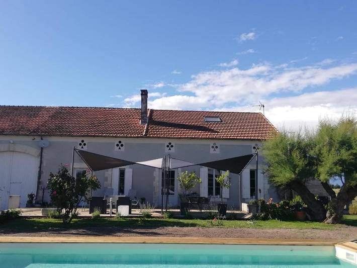 Casa de vacaciones para 2 personas, con jardín además de piscina y vistas, Se admiten mascotas - 1