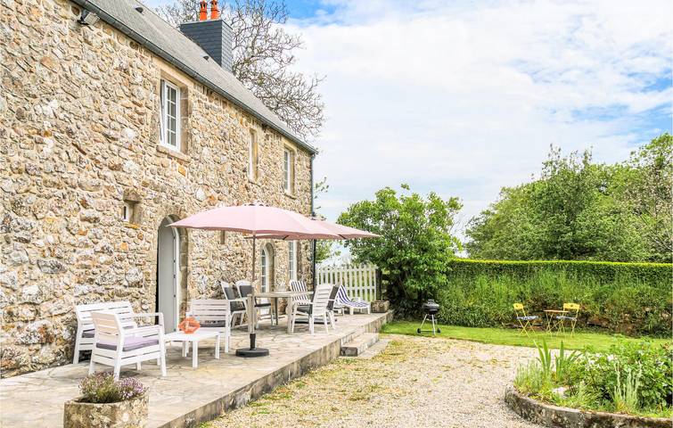 Spacieux appartement avec jardin à 1,5 km de Rocheville in Saint-Martin-le-Hébert, Côte de la Déroute
