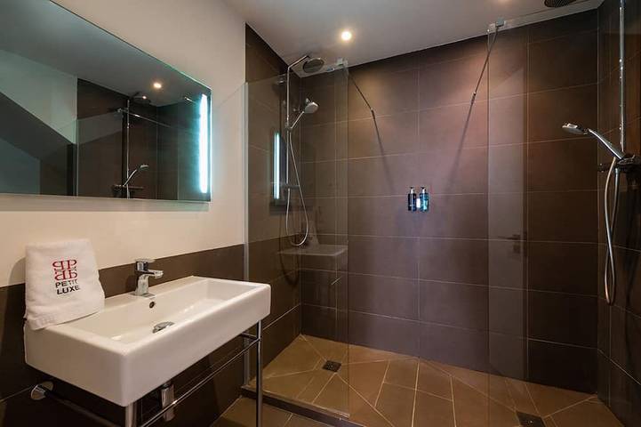 Apartamento entero, Petit Luxe Tobella Baixos in Tarrasa, Interior de Barcelona