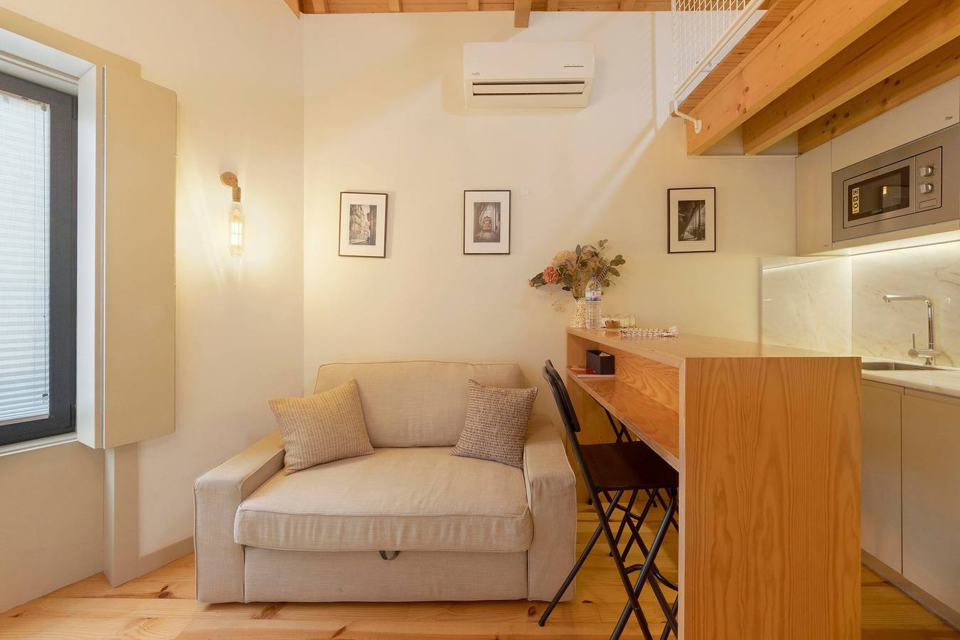 Studio entier, Orange apartments B - Porto : Studio moderne et élégant dans un quartier animé in Cedofeita, Porto