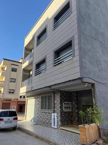Gîte pour 5 personnes, avec vue et balcon à Ras El Ma