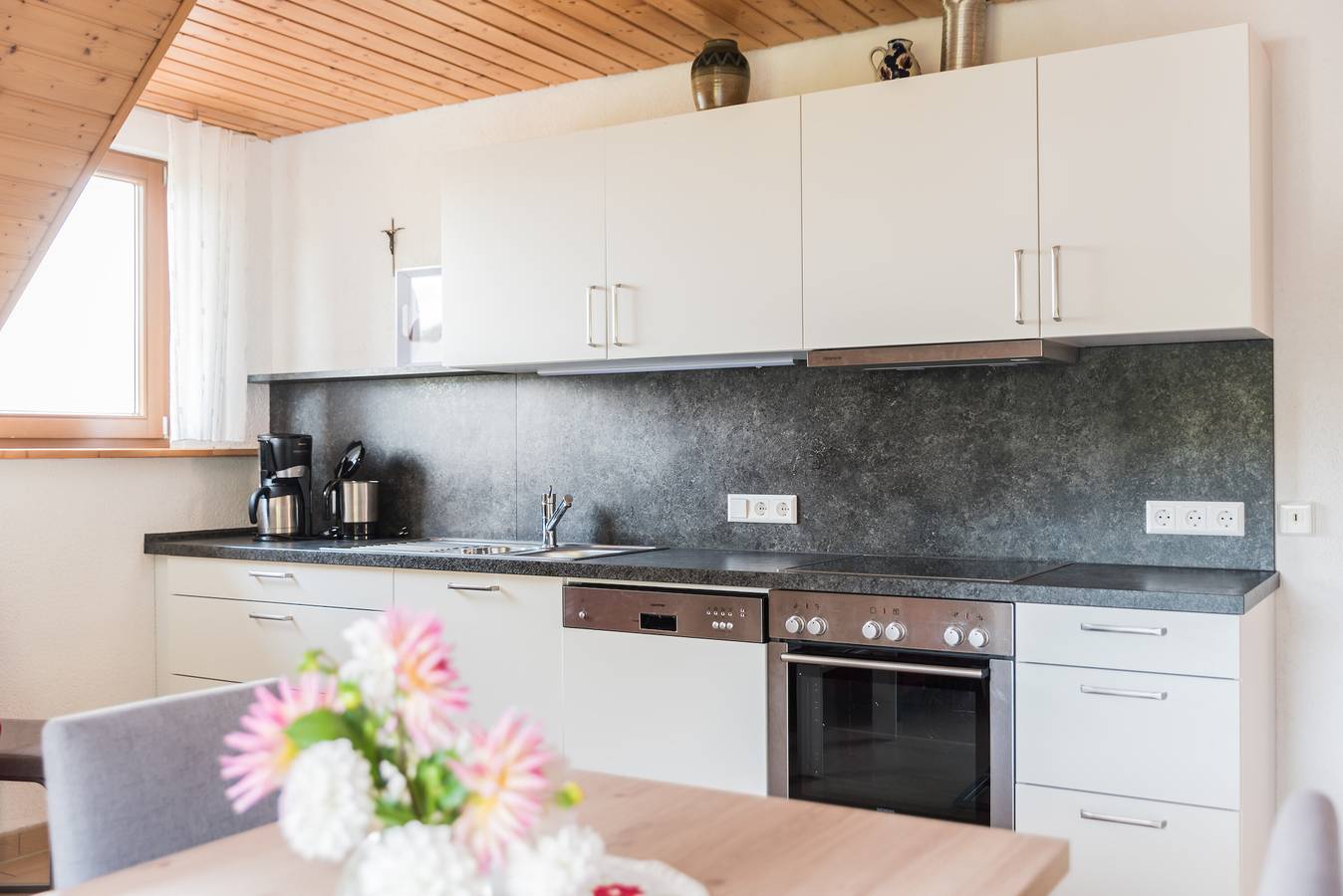 Ganze Wohnung, Ferienwohnung '2' mit Bergblick, Gemeinschaftsterrasse und Wi-Fi in Bad Peterstal-Griesbach, Mittlerer Schwarzwald