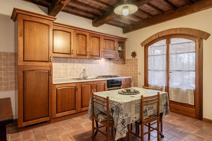 Agriturismo 'Agriturismo Fadanelli - Il Forno' con piscina in comune in Lamporecchio, Provincia di Pistoia