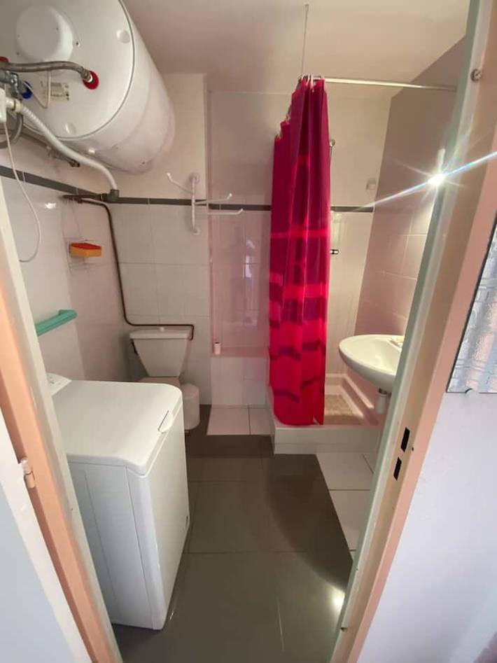 Gîte pour 3 personnes, avec Balcon et Terrasse dans Boulouris - 4
