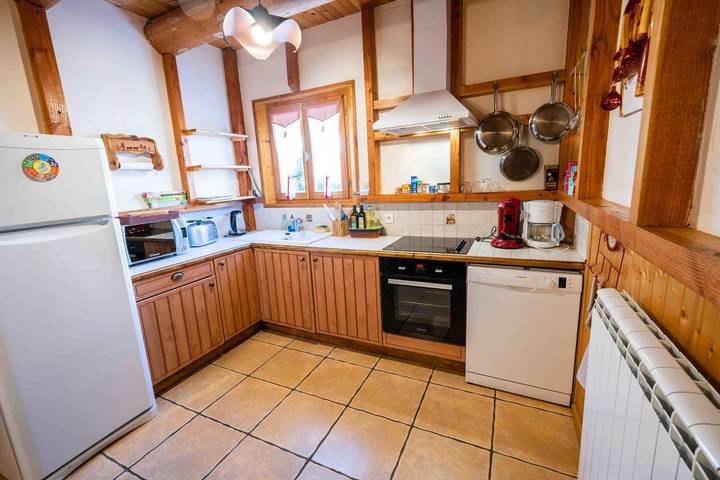 Gîte pour 6 personnes, avec terrasse à Formiguères - 4
