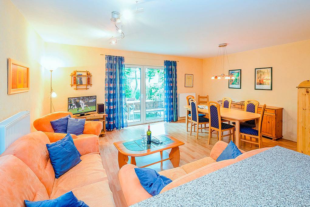 Holiday home for 8 people with garden in Ostseebad Rerik, Rerik