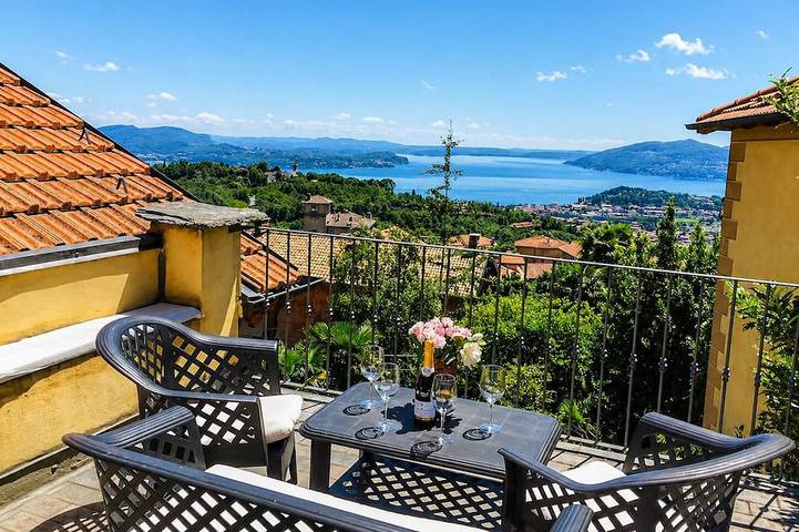 Ferienhaus für 6 Personen, mit Balkon und Garten
