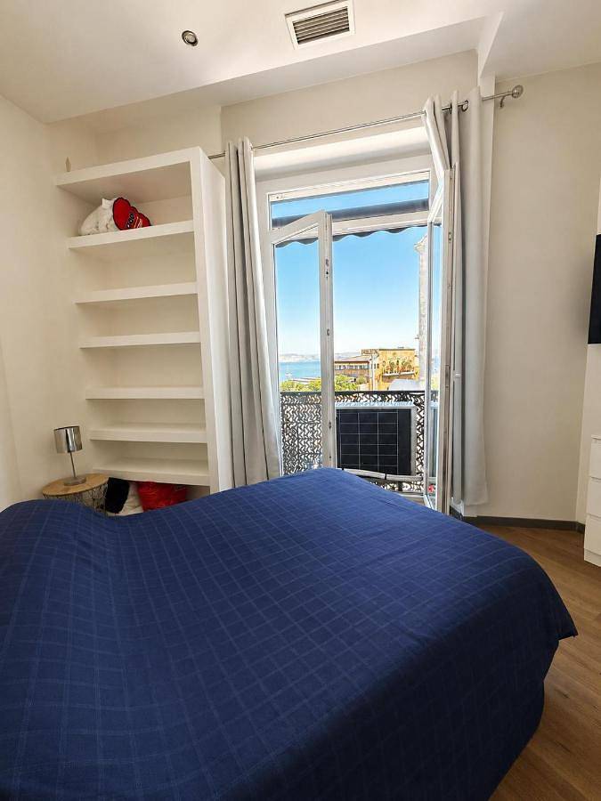 Gîte pour 4 personnes, avec vue et balcon dans Port du Vallon des Auffes - 3