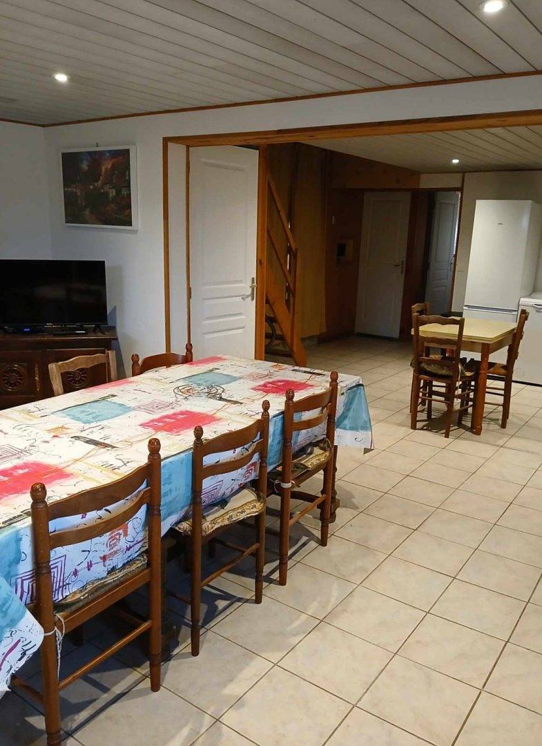 Loue maison de campagne 2 à 8 personnes in Saint-Privat-du-Dragon, Haute-Loire