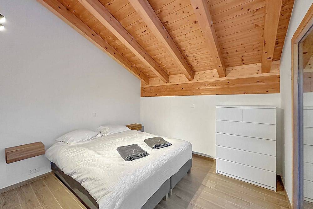 Chalet Teddy - Alpin Escape in the Swiss Alps in Les Agettes, Walliser Alpen