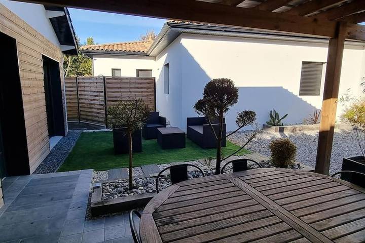 Gîte pour 6 personnes, avec terrasse et jardin à Martignas-sur-Jalle - 2