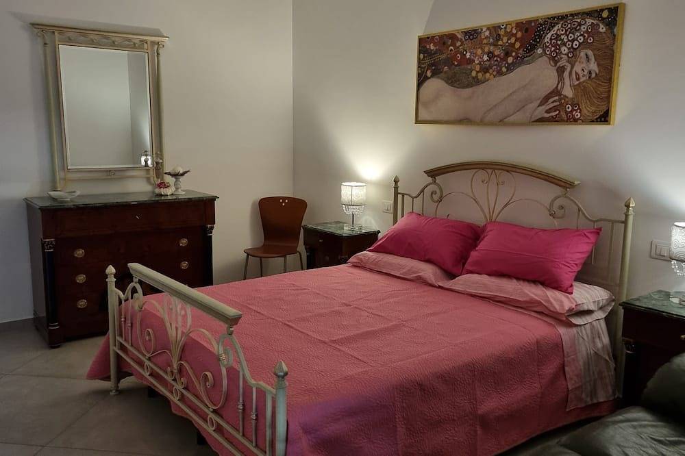 Entire apartment, Cozy apartment near the historic center of Martina franca in Martina Franca, Taranto Province