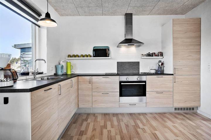 Ferienhaus für 6 Personen, mit Balkon und Whirlpool sowie Terrasse und Garten in Vorupør - 4