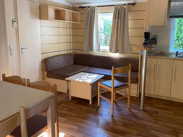 Camping pour 6 Personnes dans Angicourt, Oise, Photo 3