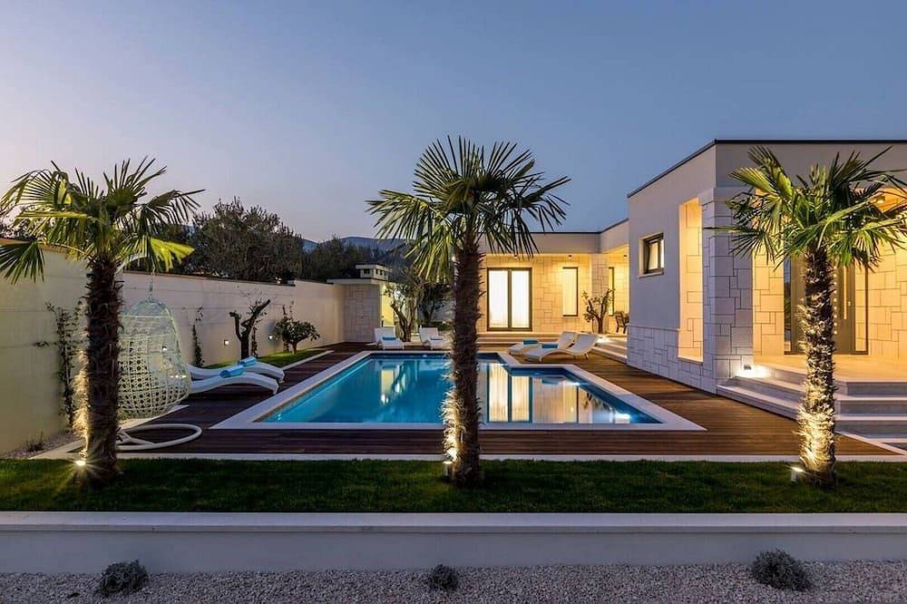 Casa vacanza a Kastela a partire da 429€ a notte