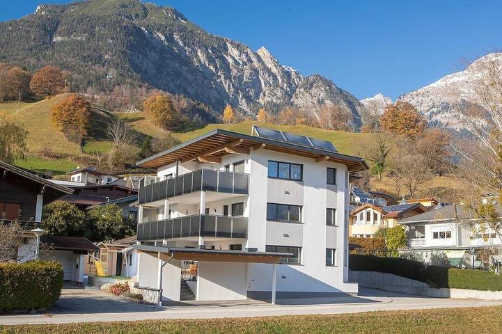 Gîte pour 5 personnes, avec Terrasse à Wiesing