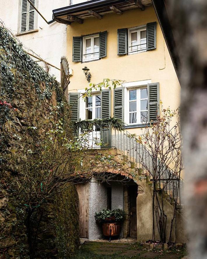 Casa vacanza per 2 persone, con Terrazza e Idromassaggio nonché Giardino e Piscina a Palazzago