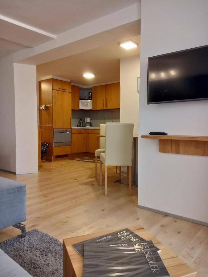 Gîte pour 2 personnes, avec jardin ainsi que terrasse et piscine à Illmitz - 3