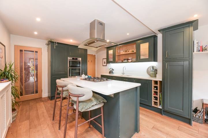 Location de vacances pour 4 personnes, avec terrasse et jardin dans Surbiton - 3