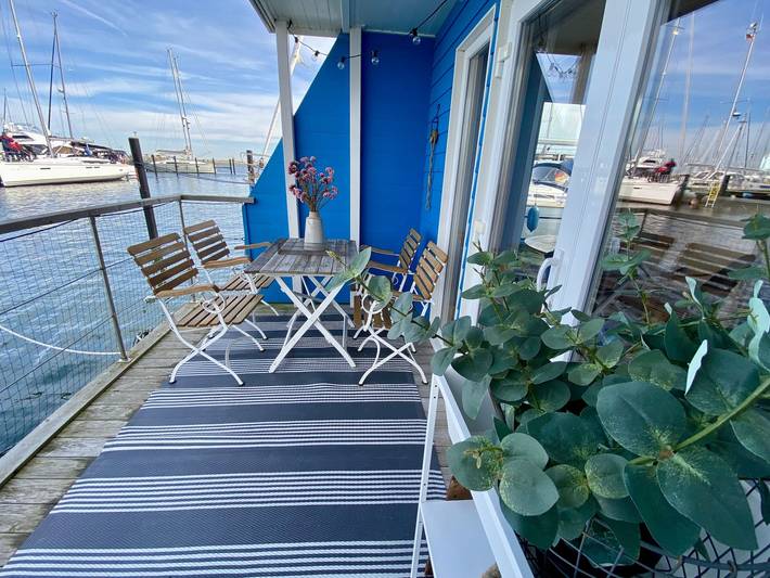 Hausboot für 5 Personen, mit Terrasse und Ausblick in Heiligenhafen - 4