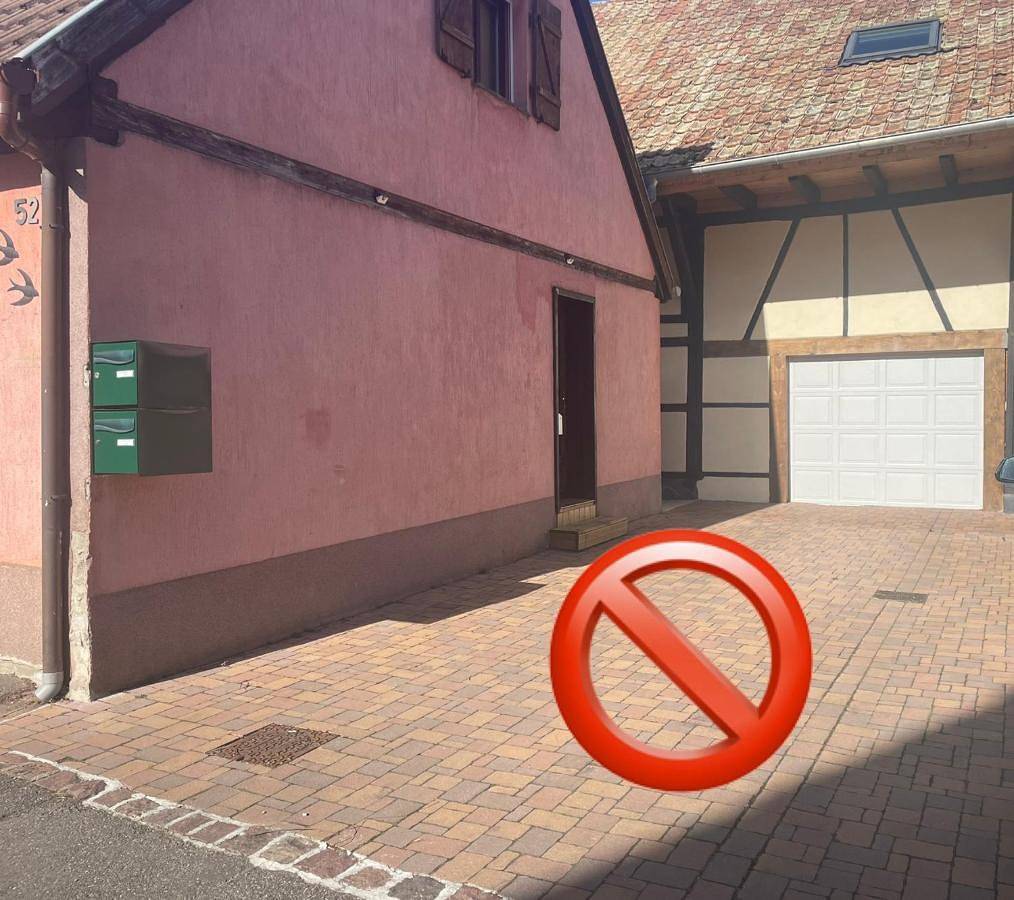 Three-Bedroom House in Houssen, Région de Colmar